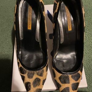 Via Spiga Ladies pumps